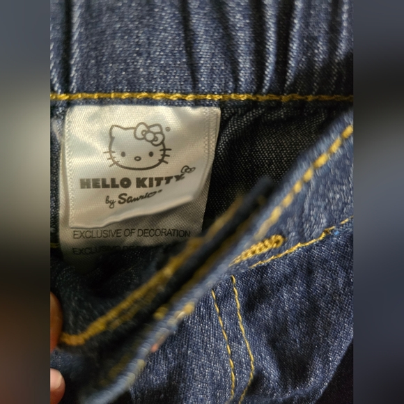 Hello Kitty Jeans Girls 6 - Picture 3 of 6